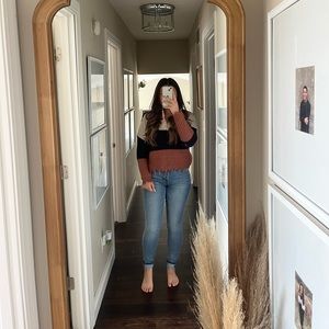 Frayed Edge Cropped Sweater